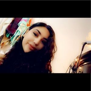 Meet your Posher, Lisette